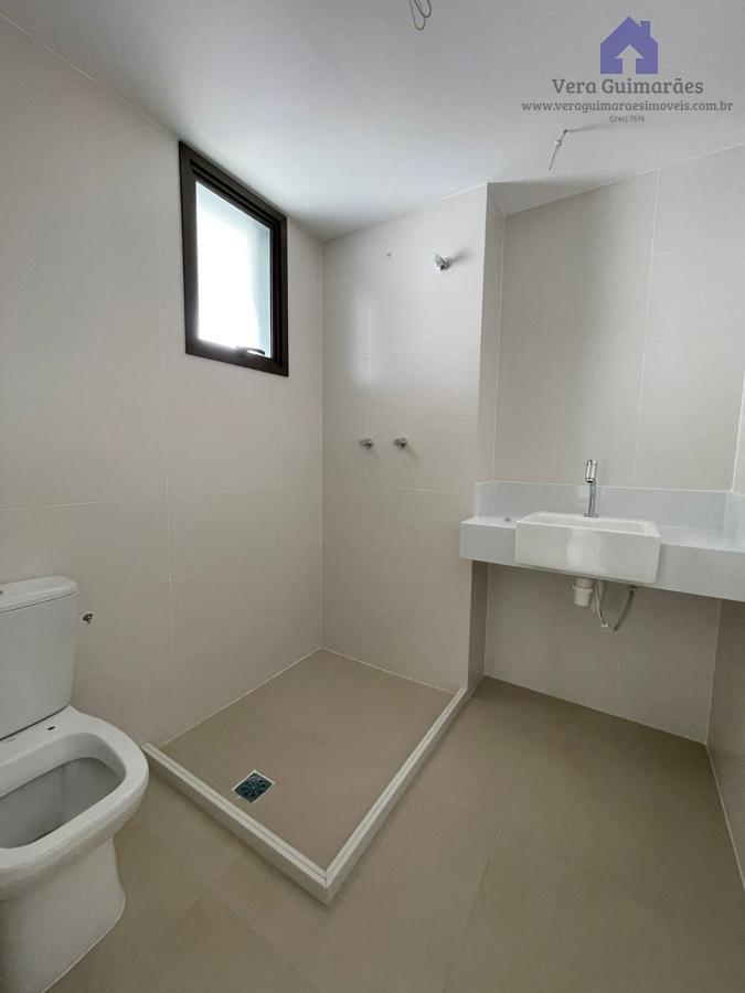 Apartamento - Caminho das árvores