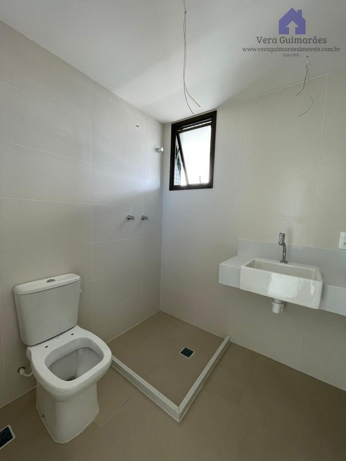 Apartamento - Caminho das árvores