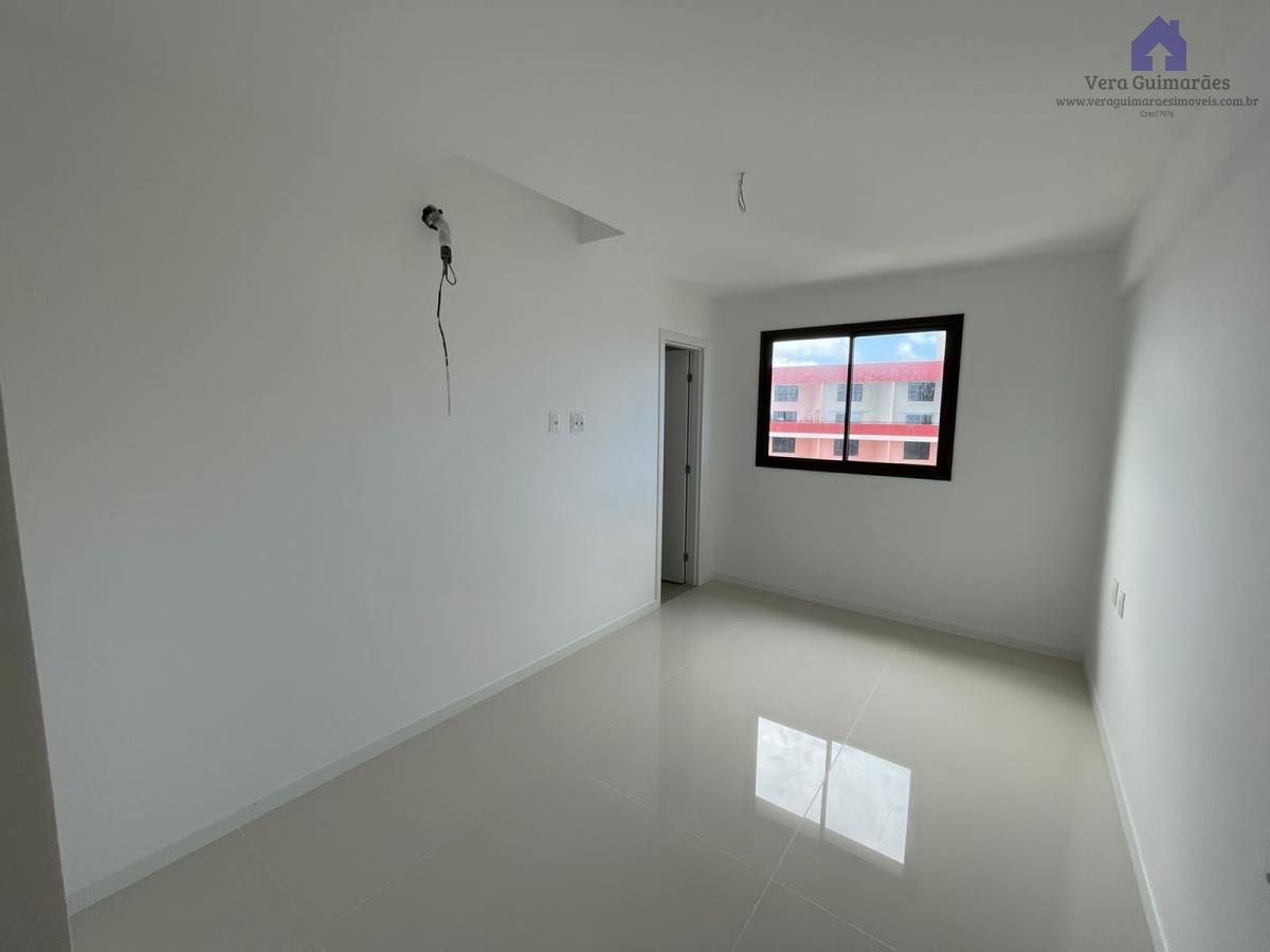 Apartamento - Caminho das árvores