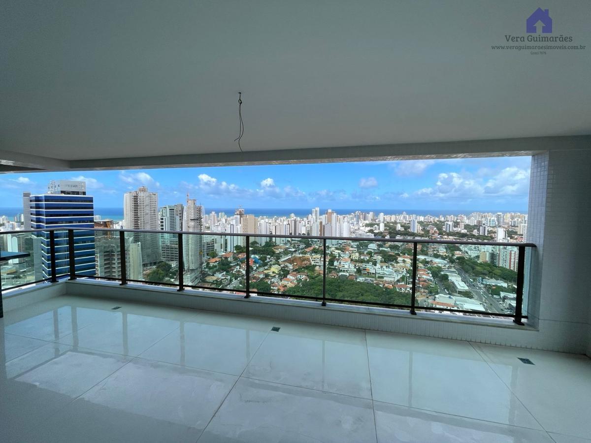 Apartamento - Caminho das árvores