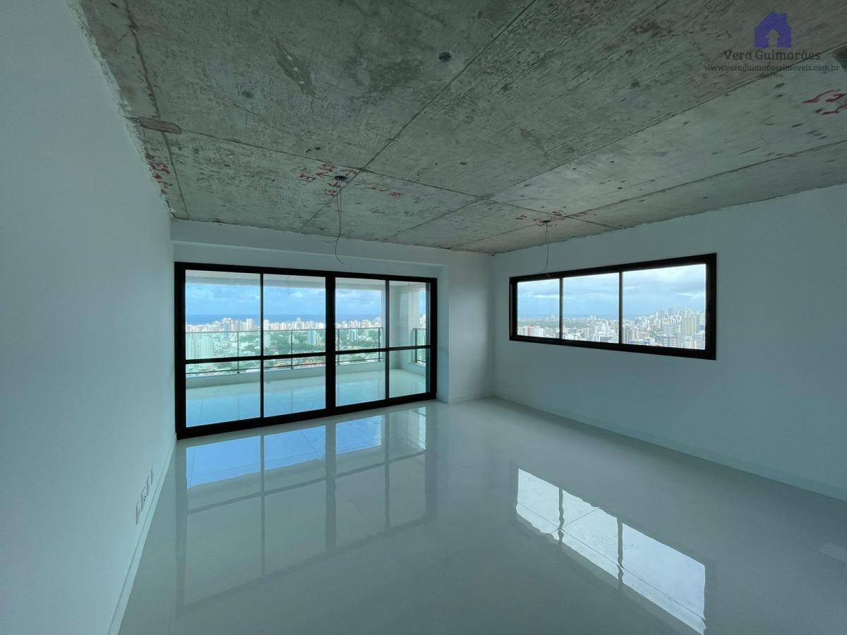 Apartamento - Caminho das árvores