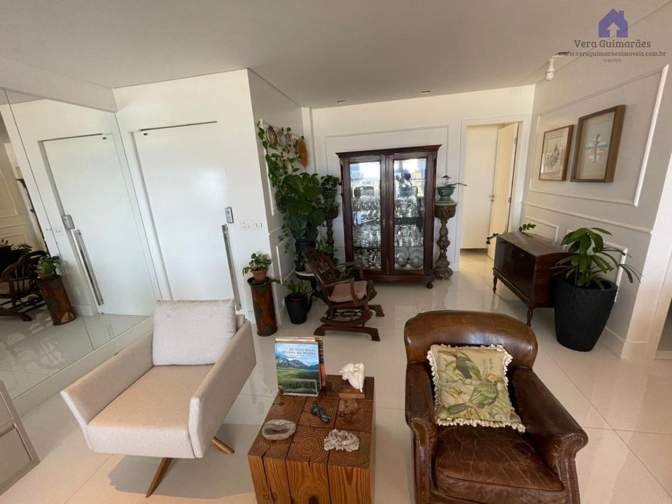 Apartamento - Armação