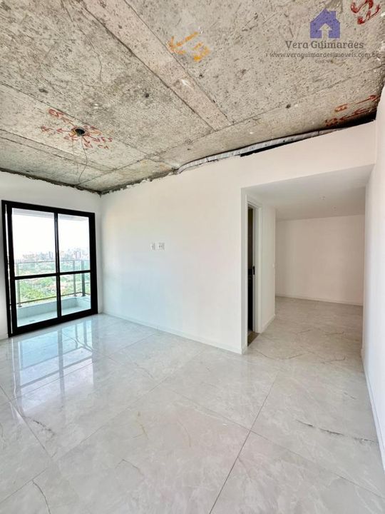 Apartamento - Caminho das árvores