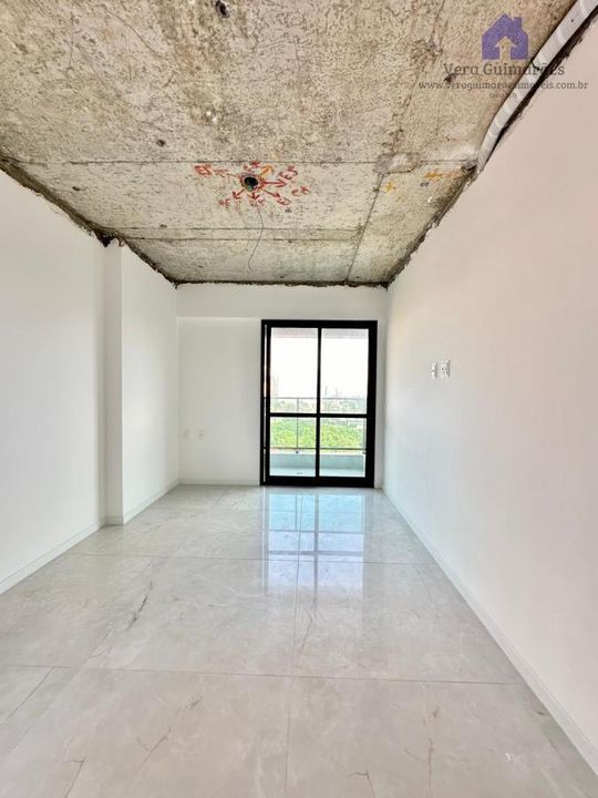 Apartamento - Caminho das árvores