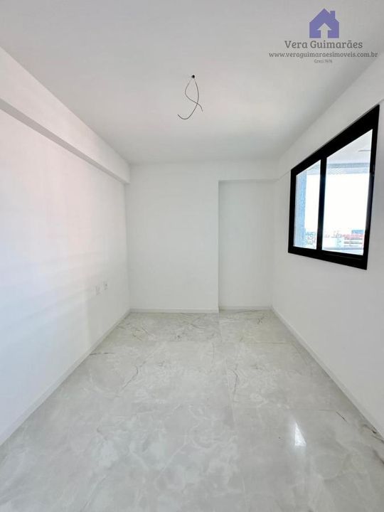 Apartamento - Caminho das árvores