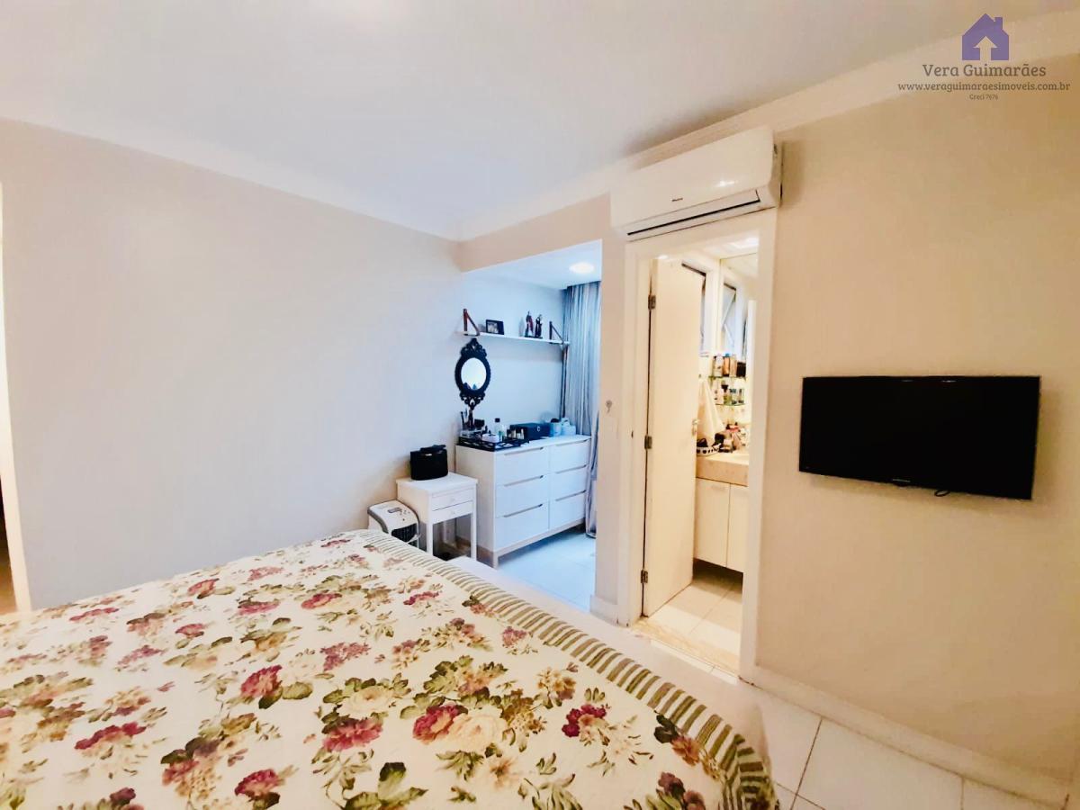 Apartamento - Costa azul