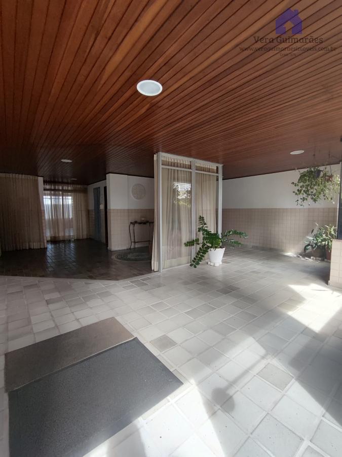 Apartamento - Caminho das árvores