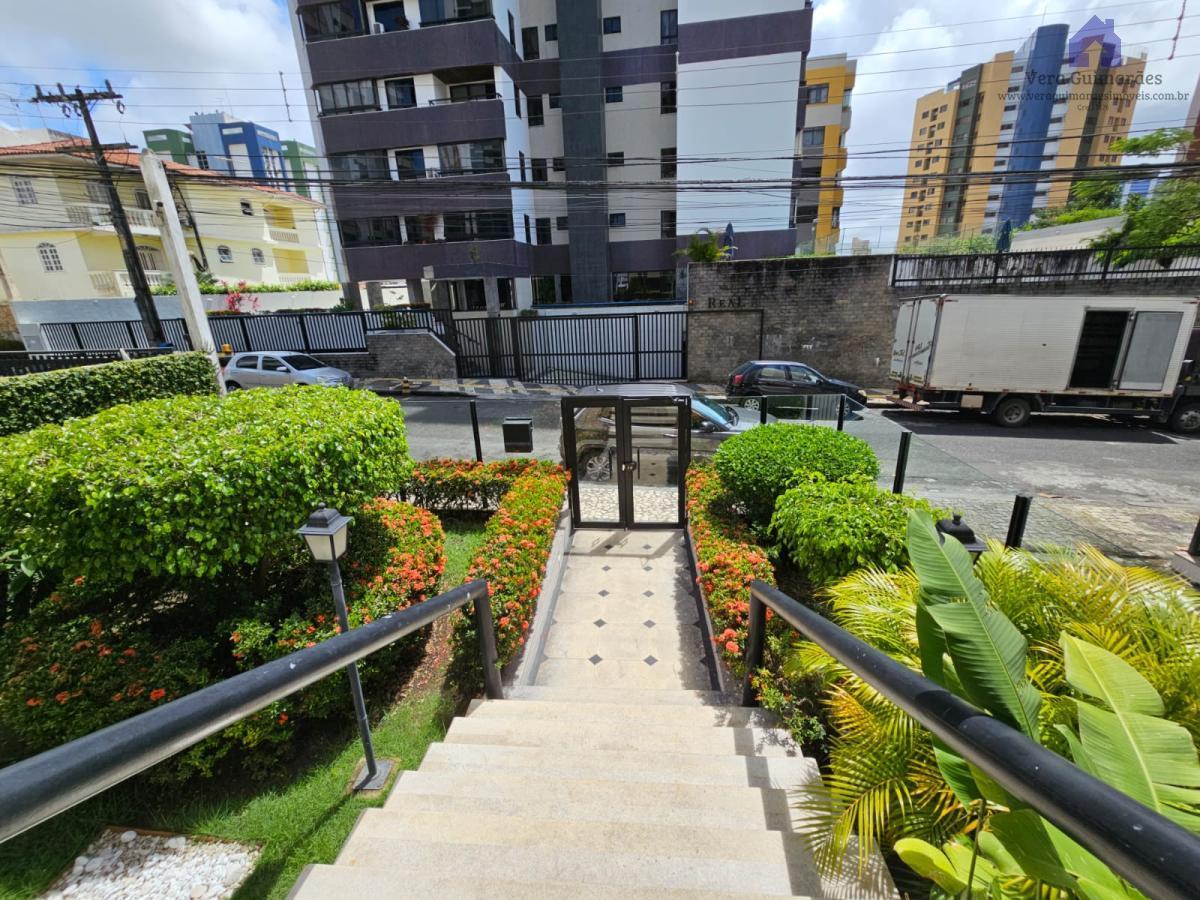 Apartamento - Caminho das árvores