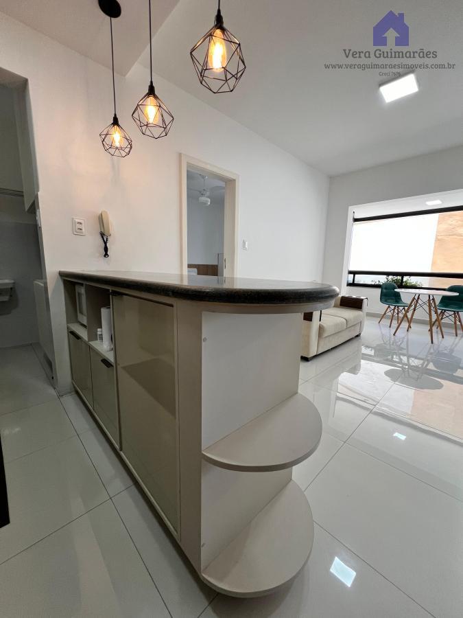 Apartamento - Caminho das árvores